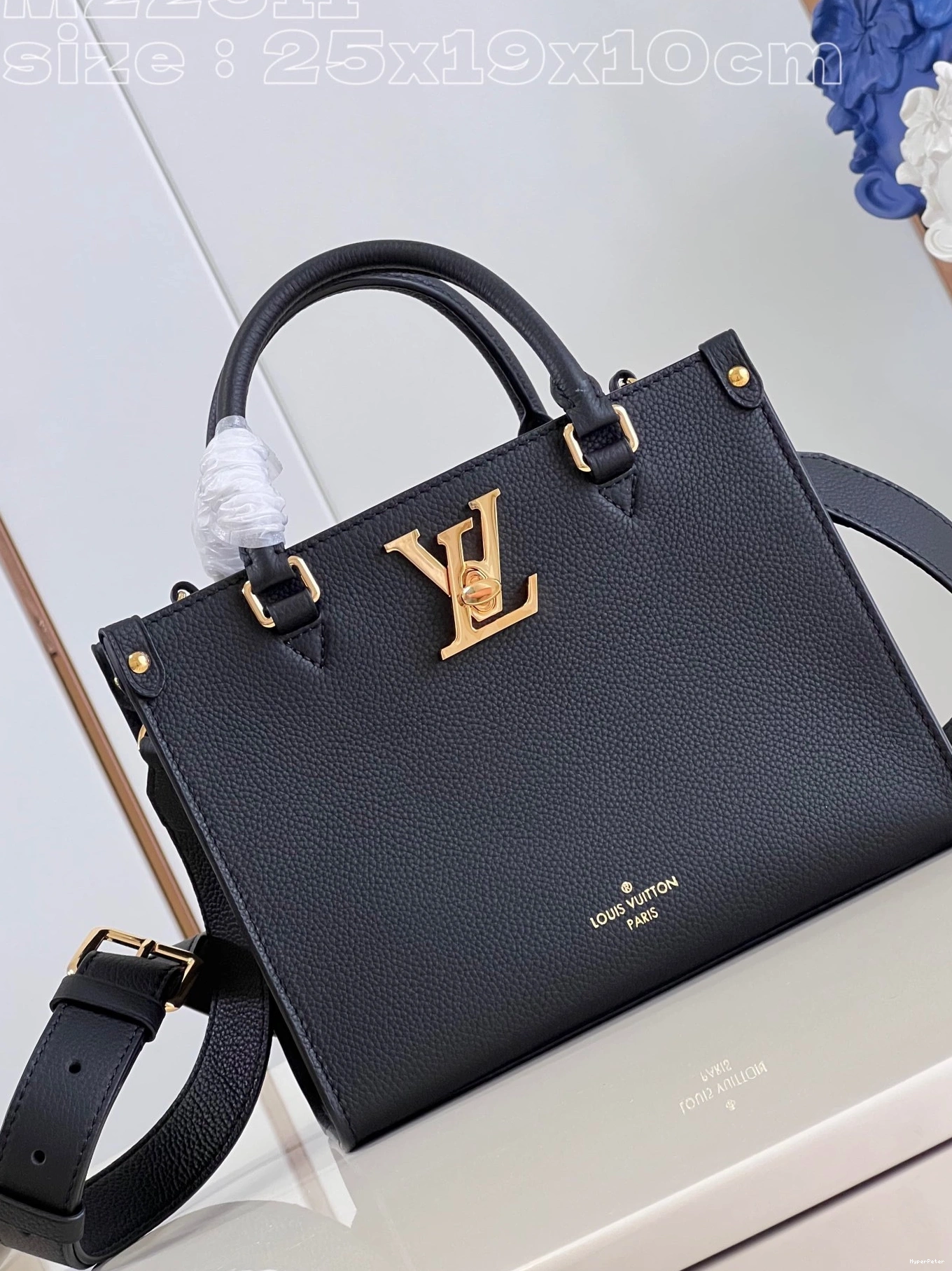 LOUIS Lock & Go VUITTON 0811